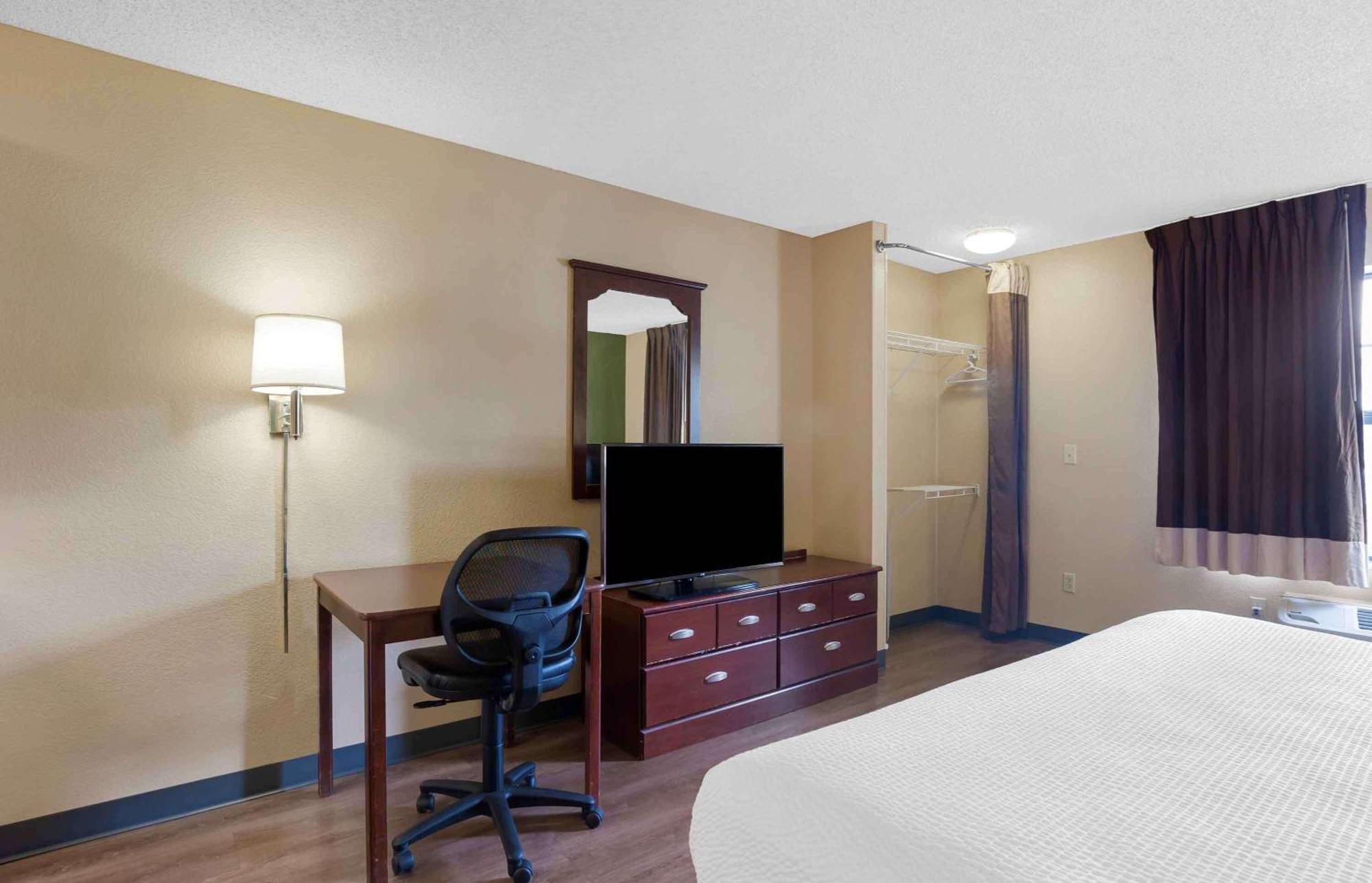 Extended Stay America Suites - Oklahoma City - Airport Экстерьер фото