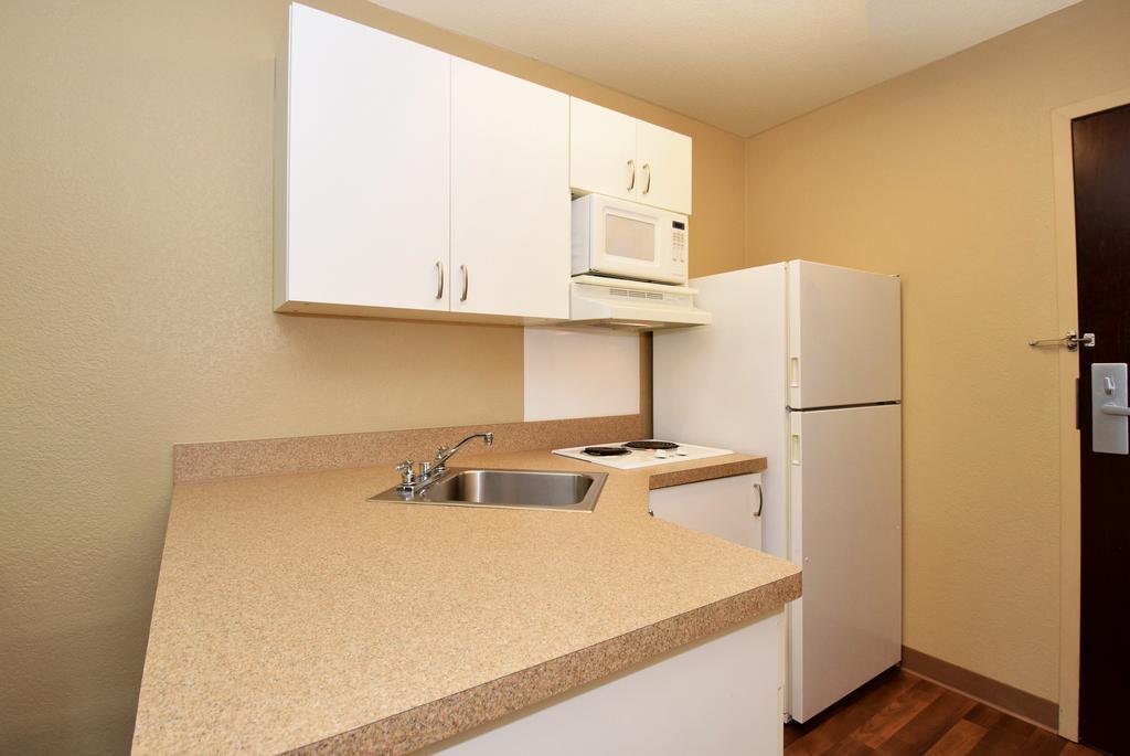 Extended Stay America Suites - Oklahoma City - Airport Экстерьер фото